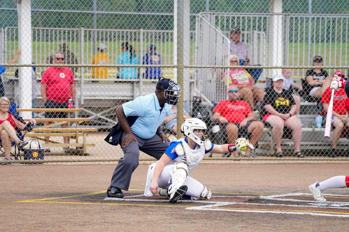 brookecatcher29's tweet photo. It was a great 1st day at the Hustle City Invite! We went 2-0 today against great teams! Schedule is pinned! @d1fastpitch1chest @Jeffco_softball @MoStateSoftball @CoachLarissaA @Stephensstarssb @CMUSoftball @UMSLSoftball @SIUESB @UTMSoftball @ChelseaEFarmer #selectfastpitch https://t.co/XL9ptDnhi6