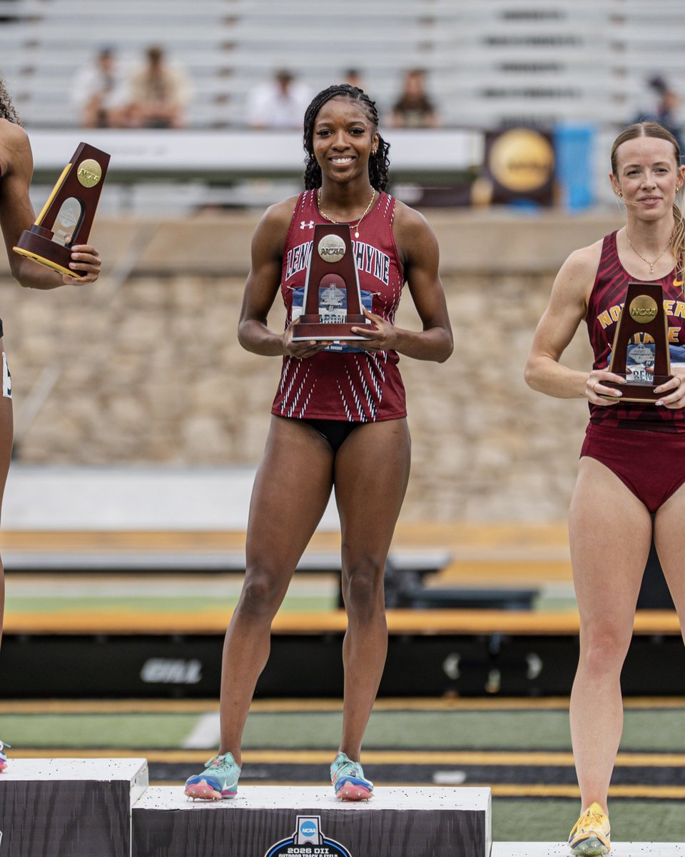 lruxctf's tweet photo. 𝐍𝐀𝐓𝐈𝐎𝐍𝐀𝐋 𝐑𝐔𝐍𝐍𝐄𝐑-𝐔𝐏 🏆

Sharonda Priester runs a new personal best time of 57.24 to take second in the 400m hurdles. She is Lenoir-Rhyne’s first women’s 400m hurdles All-American. 

#GOBEARS | #BetweenTheBricks https://t.co/76bTEAEohV