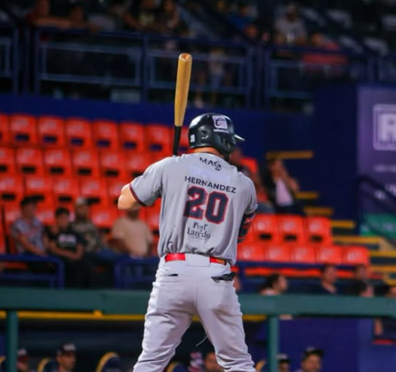 ArielSCPE's tweet photo. 🔥 Yadiel Hernández empujó 2 carreras ante Charros de Jalisco pese a la derrota de Tecos 5x4.

El cubano se fue de 4-1 con una anotada jugando como 3er bate y LF.

📊 AVG: .295 ⚾🇨🇺 #LMB https://t.co/mDvu47guGK