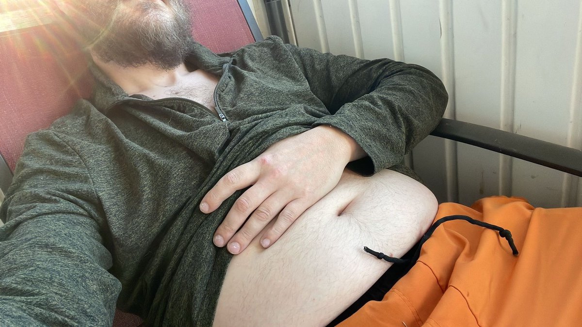 robross420's tweet photo. New pinned 

Just for fun 😉 be nice to me 
Nsfwtwt

•33 (1993)
•he/him/they
•pan
•east coast usa 
•6’2” 220 lbs
•420 friendly
•please talk to me 😊
•I love music and cooking  
•MDNI 18+ https://t.co/ZyBkmCYkrj