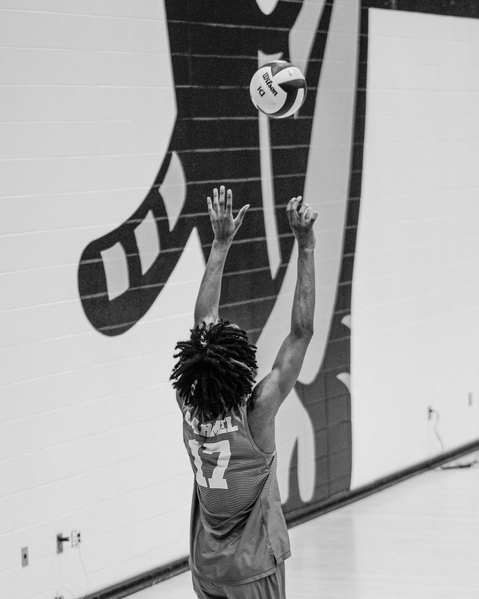 houndsbvb's tweet photo. Getting Things Started.

#Houndsvolleyball https://t.co/ydYNmvxZG2