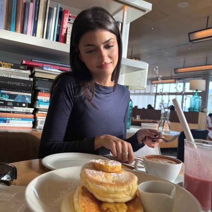 cassie tweet media