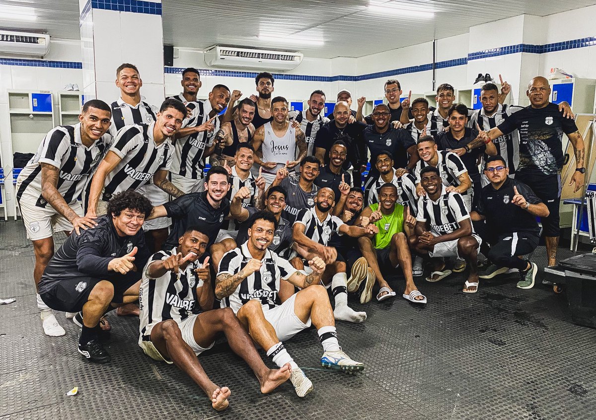 TrezeFCOficial's tweet photo. LÍDERES E CLASSIFICADOS! 

Vitória maiúscula fora de casa, +3 pontos, liderança do grupo e classificação para a segunda fase da Série D 2026!

VAMOS! 🐔

#AguerridoeLutador https://t.co/VP1y47Dpct