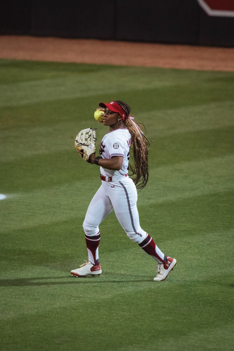 Nia_Mcknight2's tweet photo. After much prayer and conversations I have decided to enter the transfer portal with 2 years of eligibility remaining. Excited for the next chapter!! @SoftballPortal https://t.co/IvZTfbIMId
