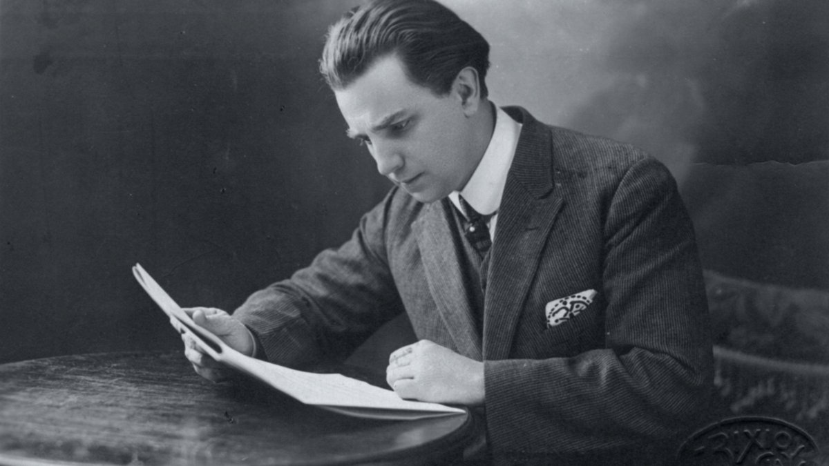 Mr Acely. The Gentleman tweet media