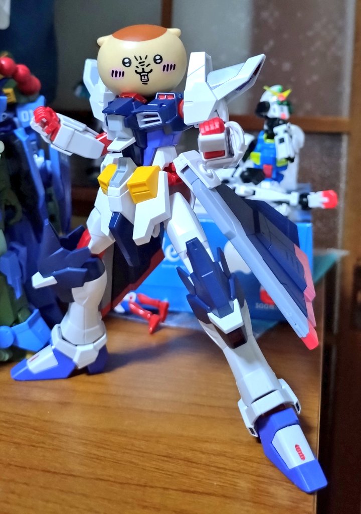 おはようございます😊 久しぶりに通常キットを作ってます👍️ 今日も