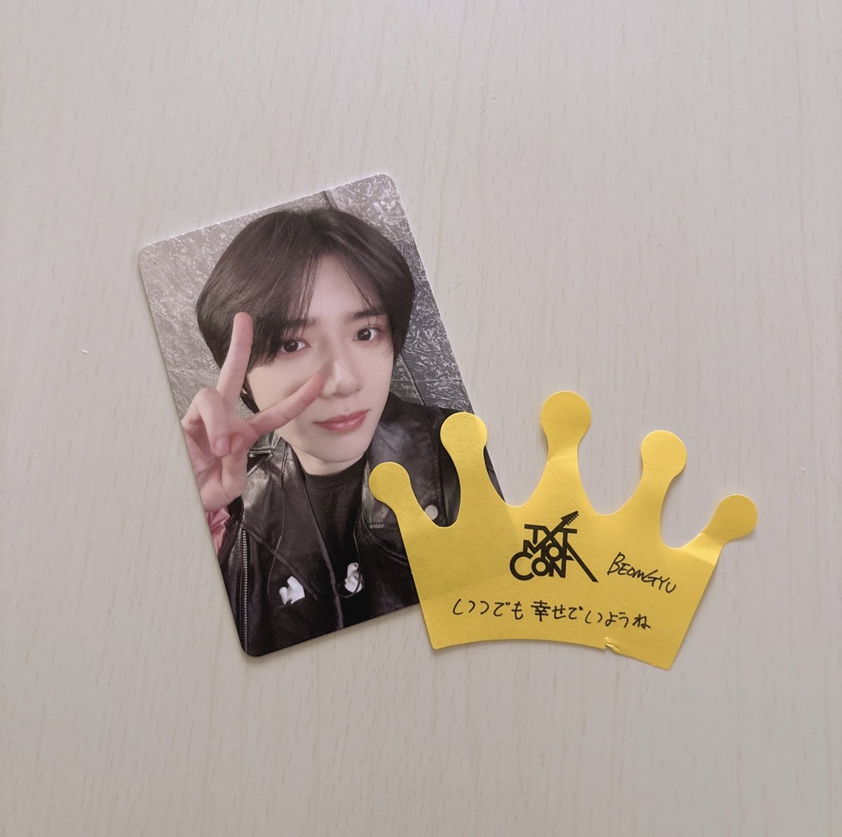gy_roof's tweet photo. 帰りの電車で全然知らないお姉様にいただいた1枚😭👑
ありがとうございました✨️
MOAコンバージョンもかわいい〜 https://t.co/aqqeeaTodL
