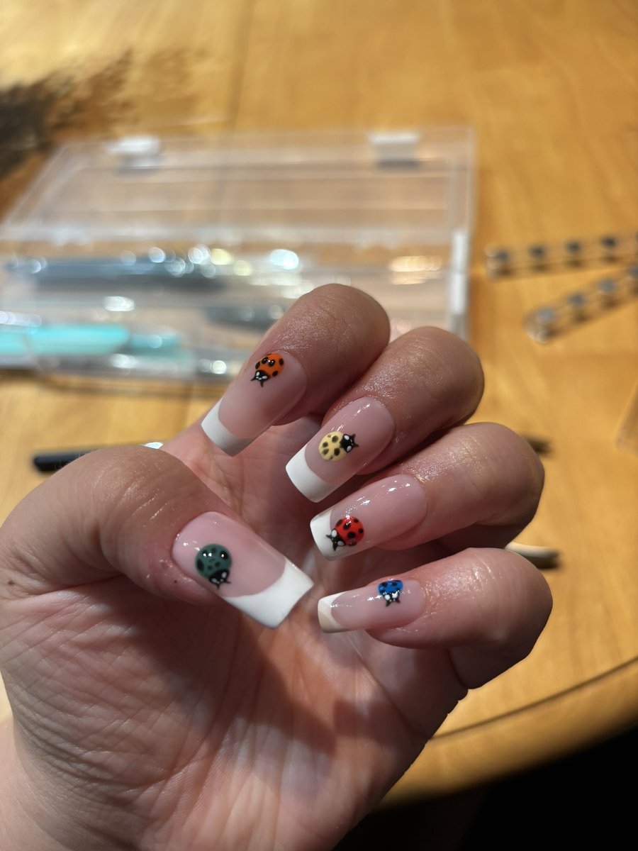 trashleynine's tweet photo. 🐞 https://t.co/u9jEu00UHP