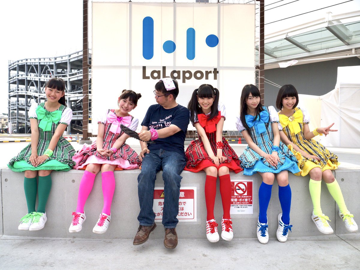 ねんぽん tweet media