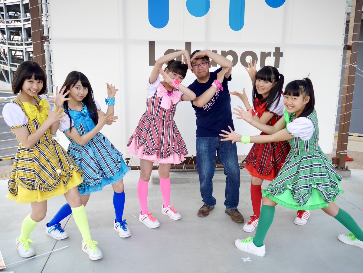 ねんぽん tweet media