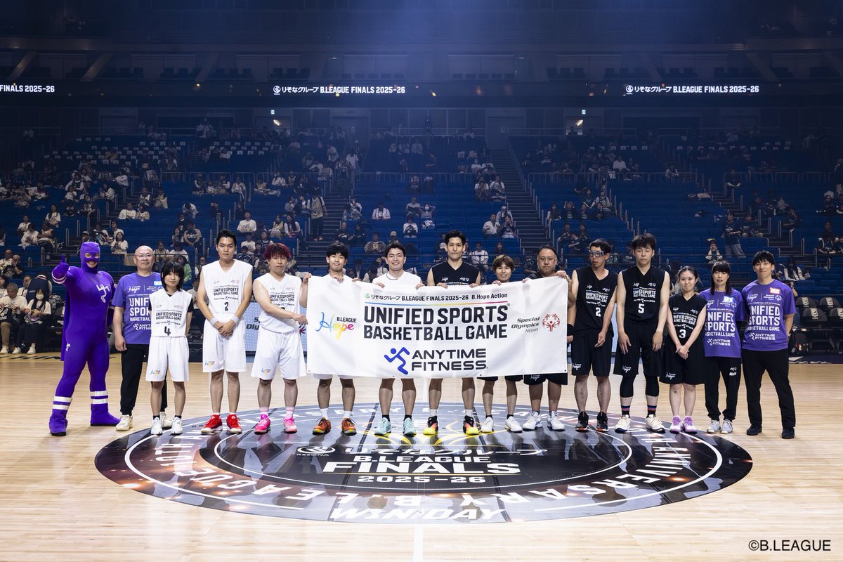 B_LEAGUE_HOPE's tweet photo. UNIFIED SPORTS®︎ BASKETBALL GAME supported by ANYTIME FITNESS
ダイバーシティ&amp;インクルージョンの体現を🌈

「様々なバックグラウンドを持った人たちが、バスケットボールを通じて一つの目標に向かい凄くいい試合だった」と横浜BCの #谷口光貴 選手 🏀✨

#BリーグHope #エニタイムフィットネス https://t.co/1mlCExekeO