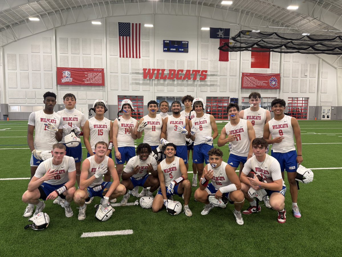 GPWildcatsFB's tweet photo. 🏈 G-P Wildcats defeat Laredo LBJ 27-12 in the semifinals of the Corpus Christi SQT and are going to the @texas7on7 State Tournament in College Station!
#EAT #CAC 🔴🔵🔵 https://t.co/tZSkgFM1J3