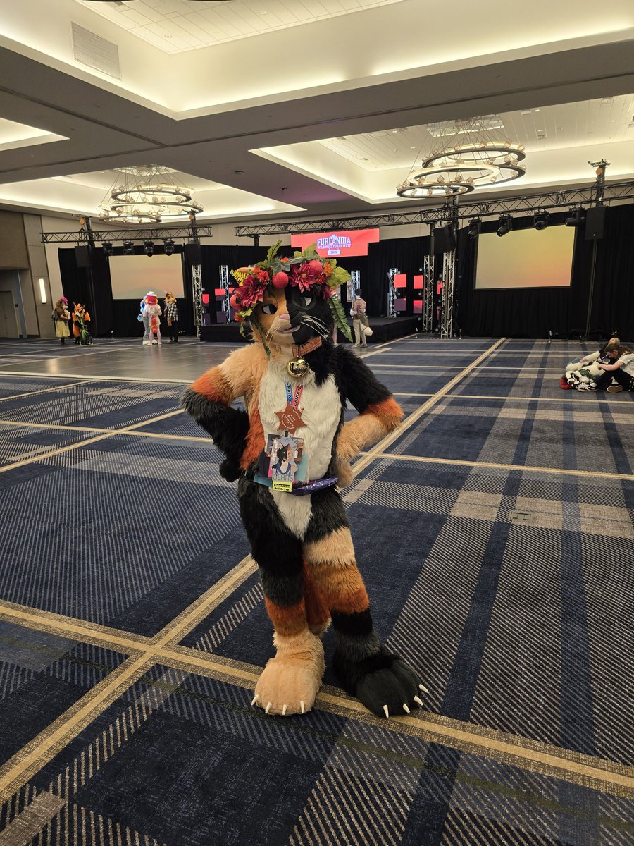 LindTheLost's tweet photo. @Furlandia https://t.co/q8mZ82qkuA