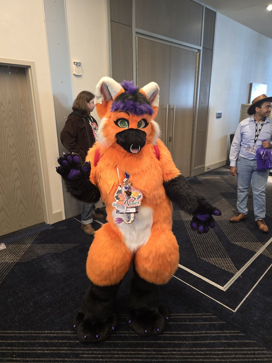 LindTheLost's tweet photo. @Furlandia https://t.co/q8mZ82qkuA