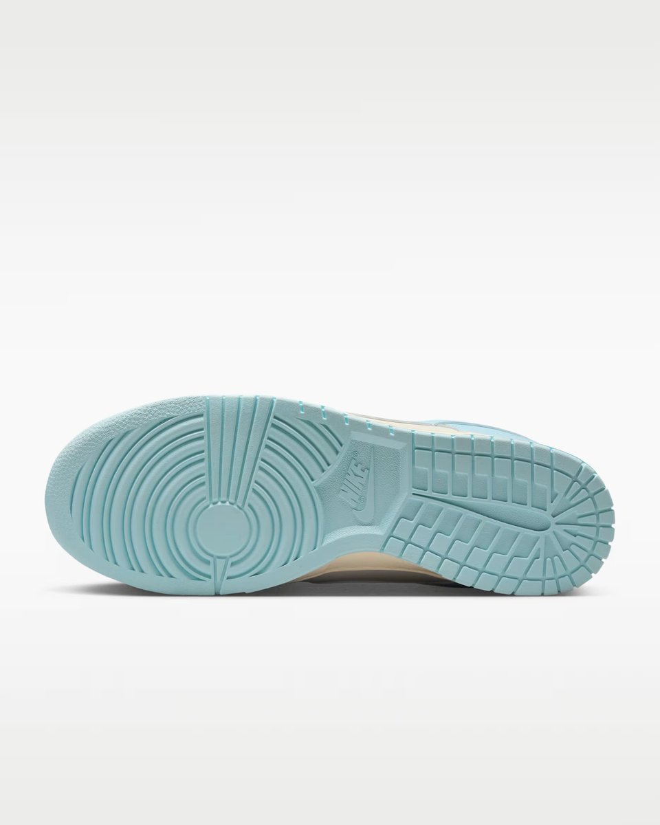 snkr_twitr's tweet photo. AD: Restocked at $67.18 a/code START
Nike Dunk Low 'White/Glacier Blue'

Shop -> https://t.co/EEmk1B3yKo https://t.co/nV8fC5P7Gc