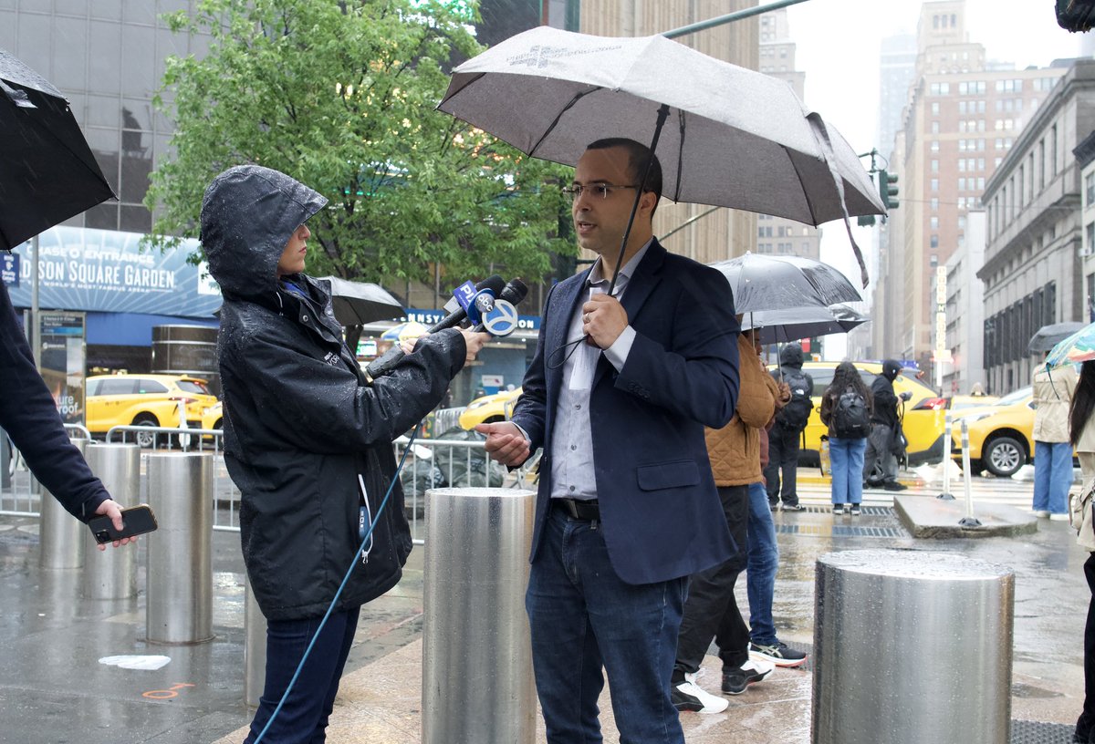 OswaldFeliz's tweet photo. NYC cannot be a city where excitement and fun go to die. We should be creating, not eliminating, ways of connecting NYers &amp; ensuring they can enjoy public spaces. Spoke w. @abcnews, @PIX11News, @CBSNews  about the NYPD’s decision to shut down the @nyknicks &amp; other watch parties. https://t.co/vwS6jzNHBe