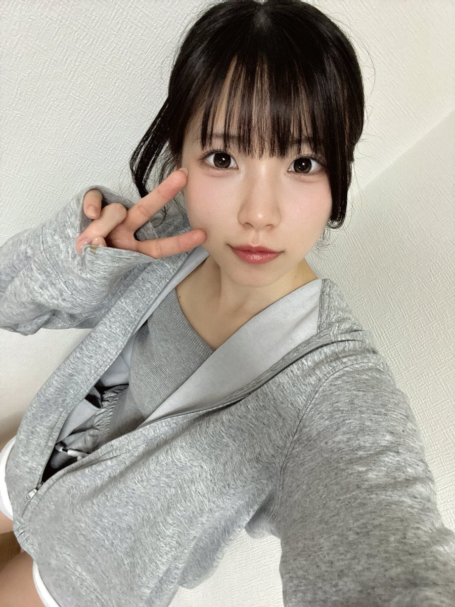 優希まひろ(ReFLiA) tweet media