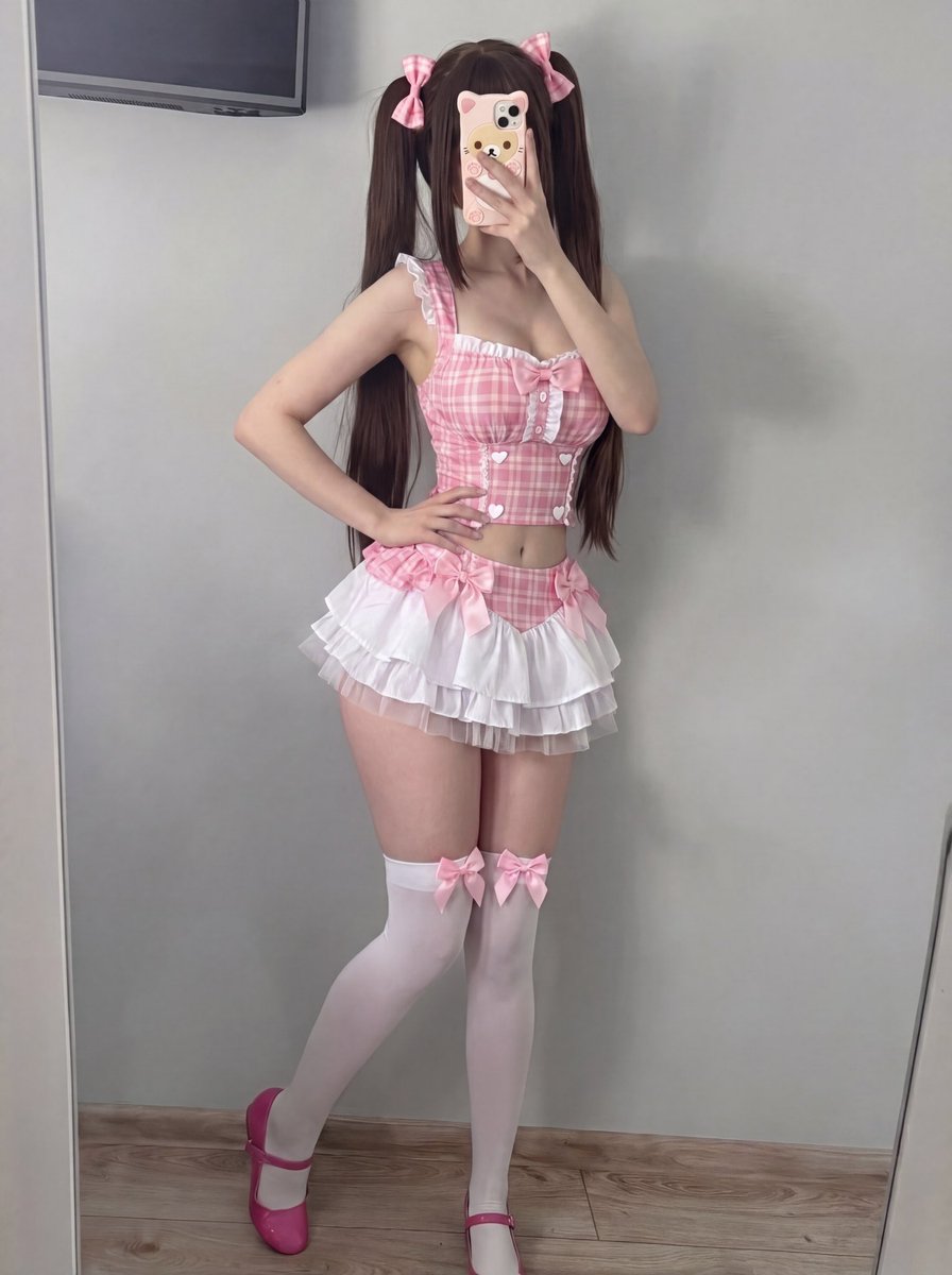 meowycosplay's tweet photo. heyyy <3 https://t.co/UYCtO7TdN8