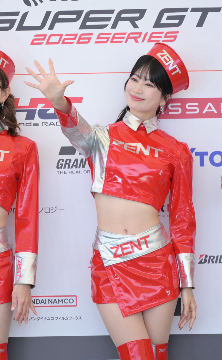 おーい！って感じ😄 ゆりやんかわいい〜✨🤗 #酒井ゆりや