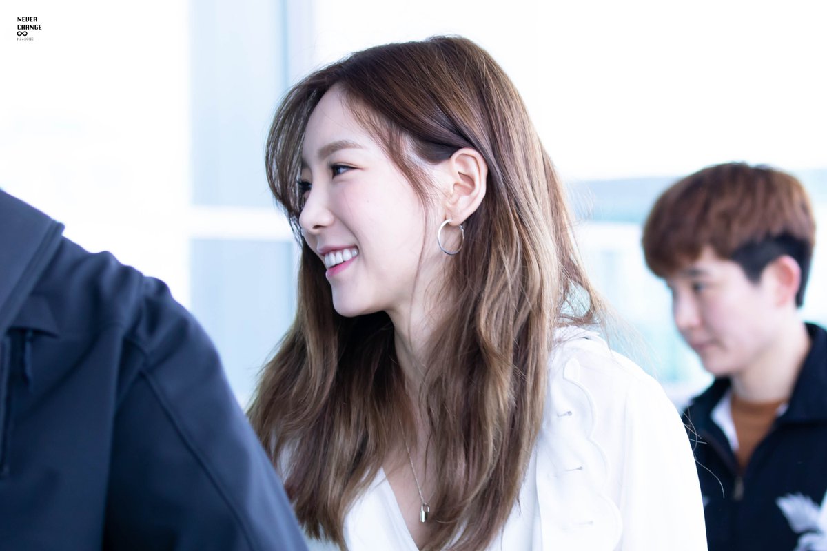 GuukiiG's tweet photo. Happy Sunday, Taengoo 💜~                                           
#태연 #TAEYEON #GirlsGeneration

Cr: NEVER CHANGE, BS309 https://t.co/KyRcVKTRI9