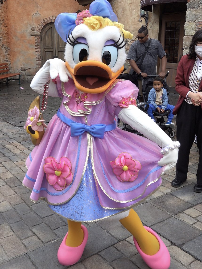 princess🦋.*˚ tweet media