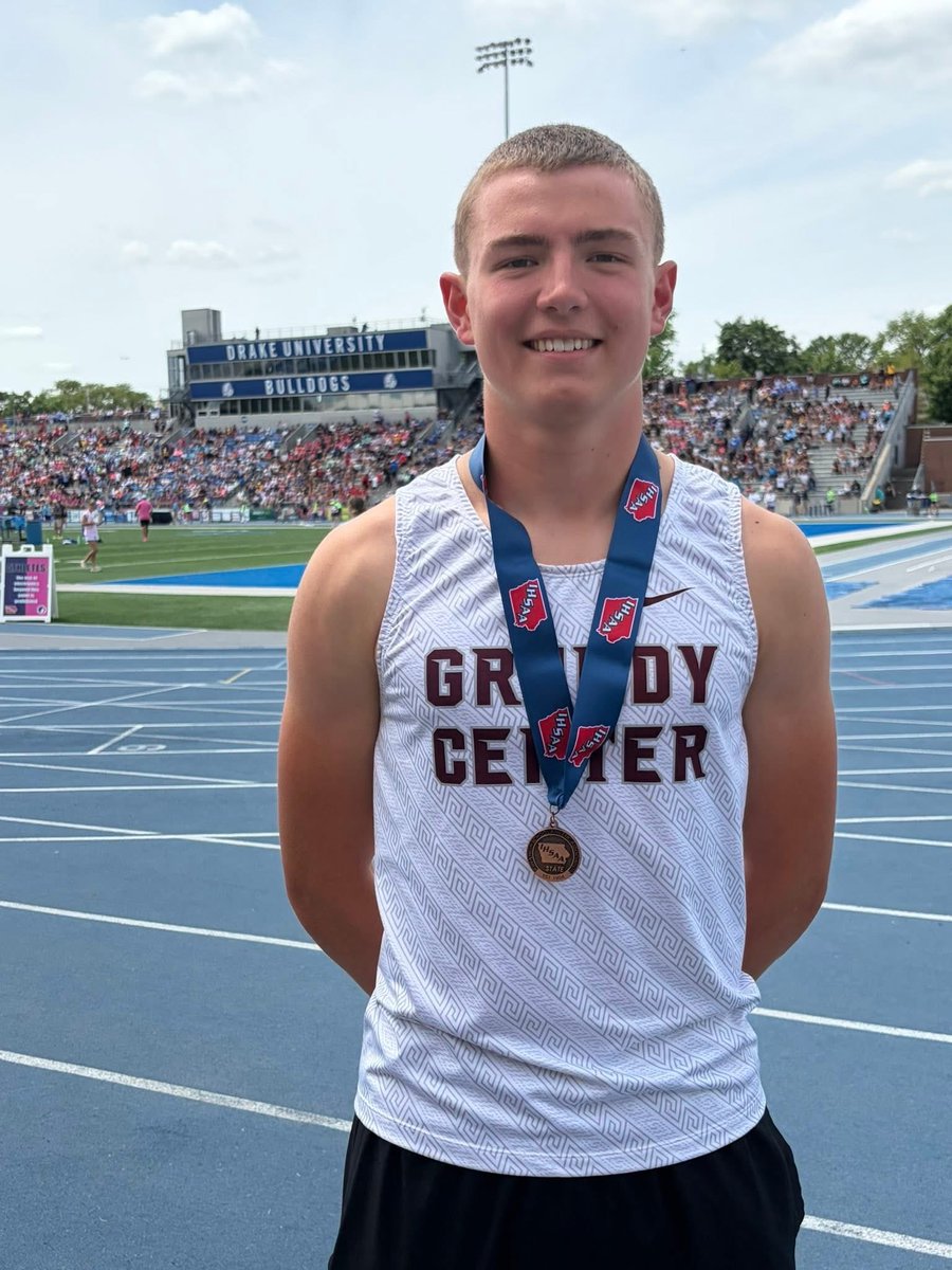 aelebo's tweet photo. Proud of you @LeboPete #StateTrack https://t.co/W3hQQnSnbR