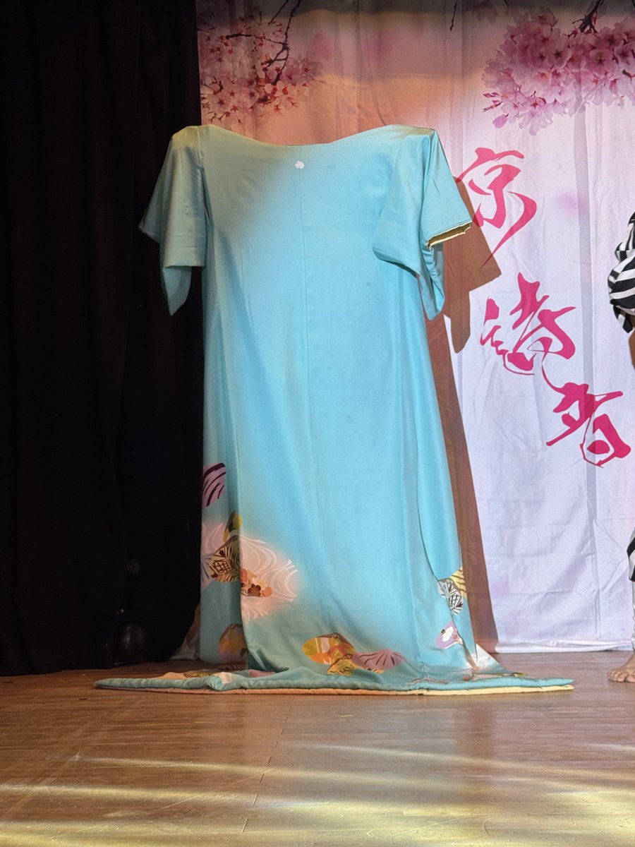 SASH1276's tweet photo. ②着物上げさせてもらいました。
ペンギン可愛い
 #京詩音 https://t.co/QkzvBV2eIj