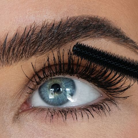 IntegrityBotani's tweet photo. Meet your new favorite mascara. 🖤 The @SweedBeauty Cloud Mascara delivers max volume, limitless length &amp; zero clumping — all in one swipe. 100% vegan &amp; gentle for sensitive eyes. Available in Black &amp; Dark Brown.

Shop now → https://t.co/KKofC3KuXl 💚 https://t.co/szRsezeWQD