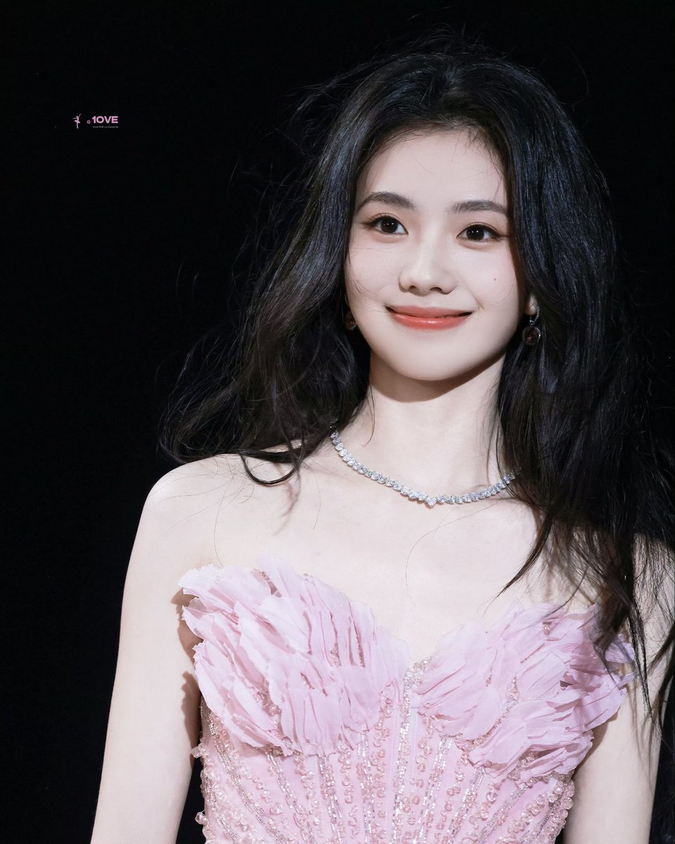 노아 tweet media