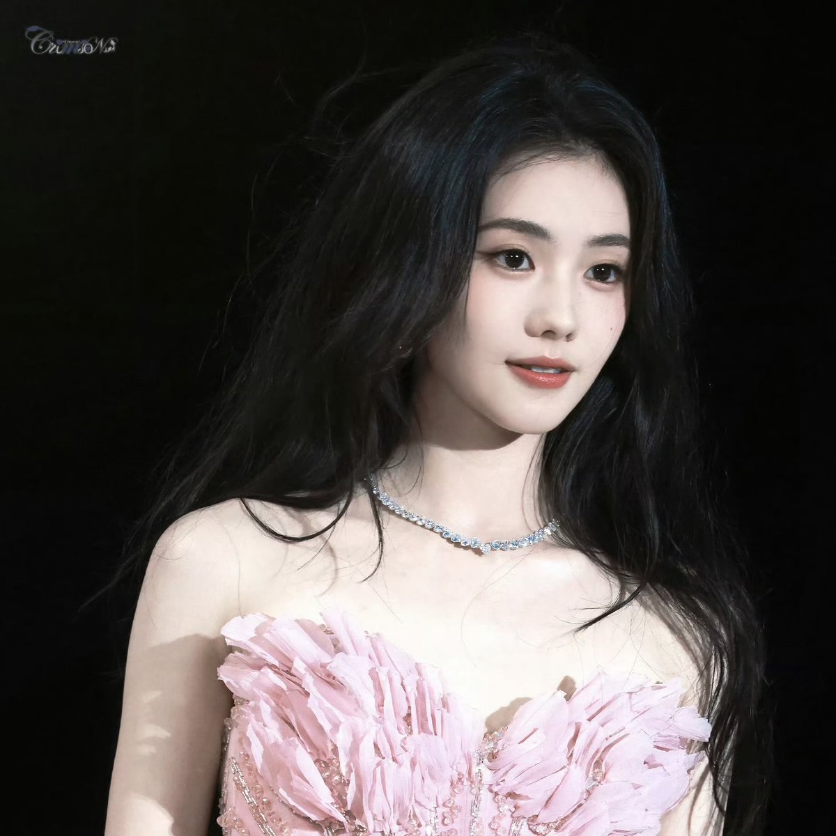 노아 tweet media