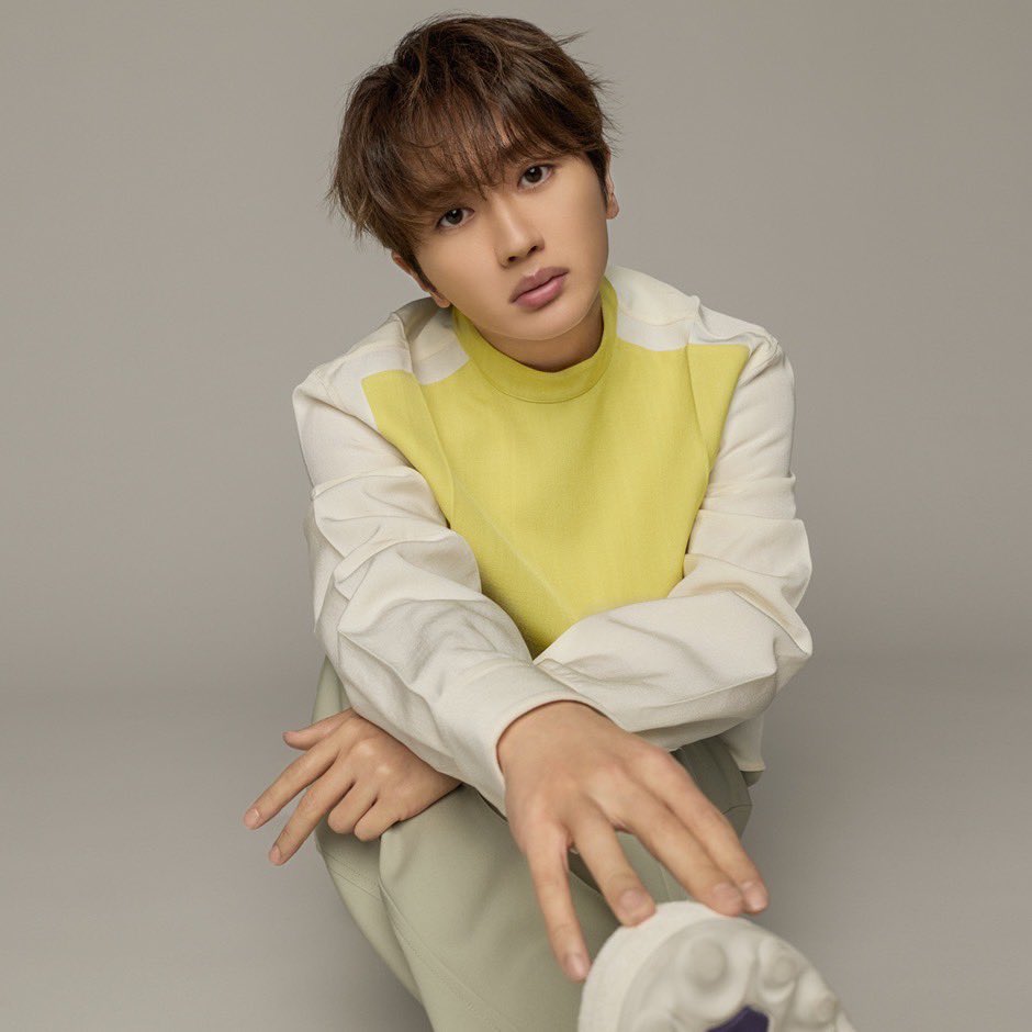 nsy_luv_24_'s tweet photo. Happy 24day 💋🎩🪄︎︎✨
#Nissy #Happy24day #24day https://t.co/mgrdcGAogF