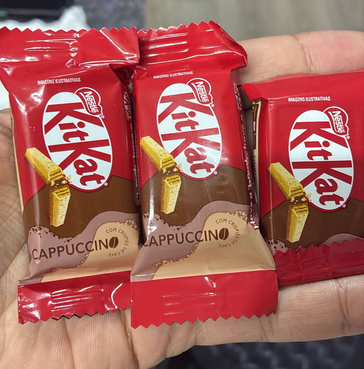 Boarloo's tweet photo. Obg kitkat por ter feito o melhor chocolate da história com muita margem https://t.co/w7Vuxu7qSy