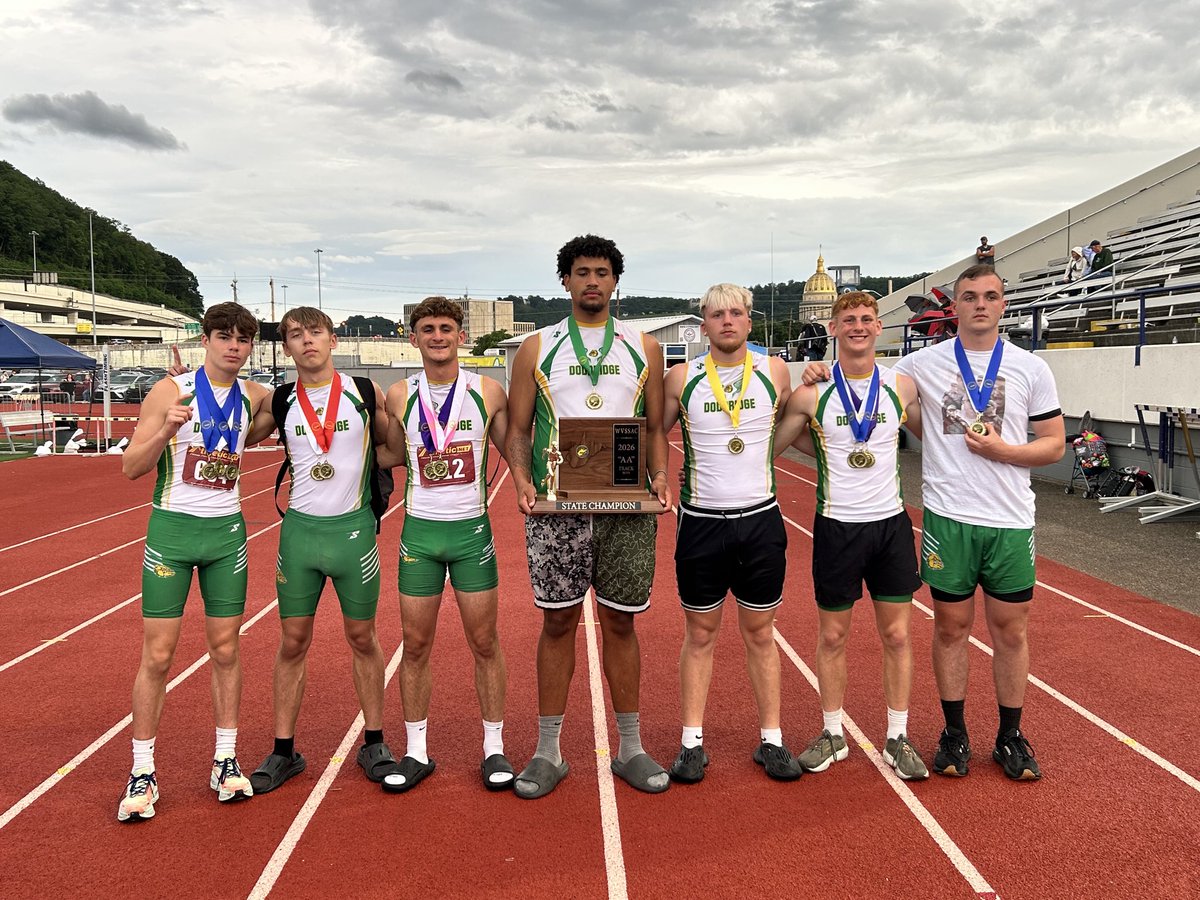 RyanThomas07's tweet photo. Class AA State Track Champions! 🍾

@Landon_Thomas06 @Coach_BBurnside @WVSACA @SportsTalk_304 @MetroNewsSports @GlenvilleStFB https://t.co/QTMPop7Dor