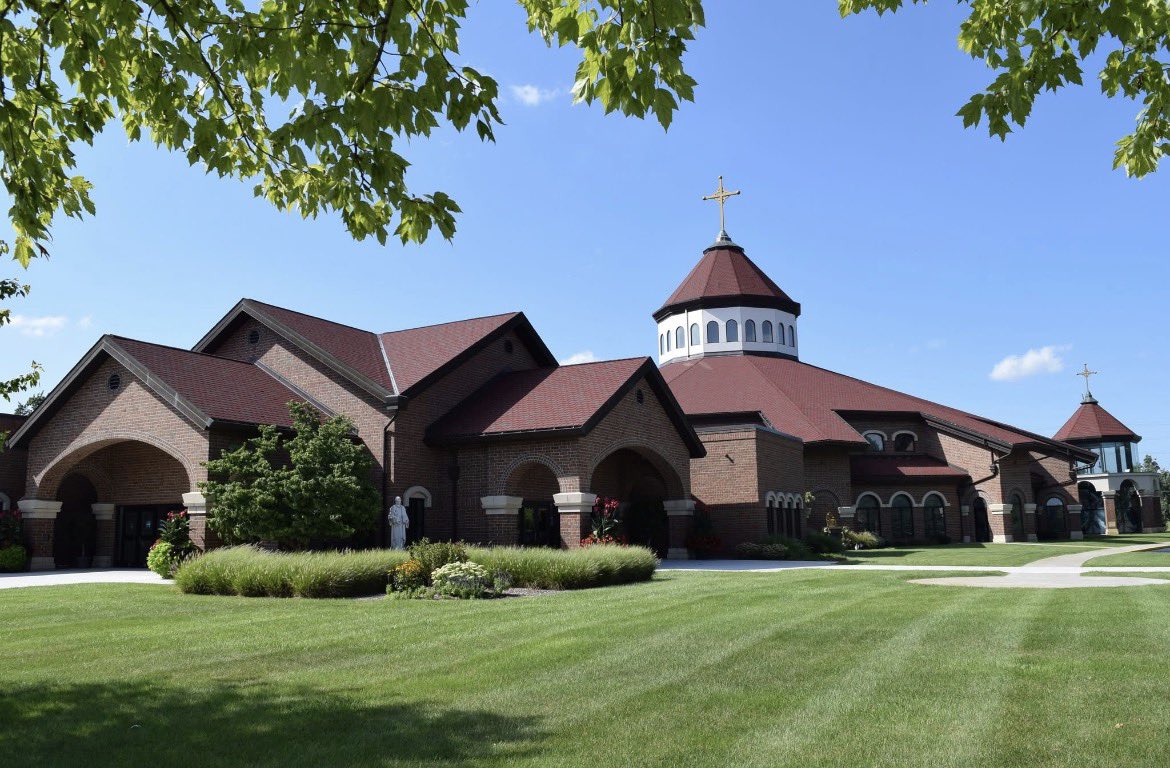 EricDoot's tweet photo. NEW: St. Vincent de Paul Catholic Church in Fort Wayne planning parish expansion to second campus on diocesan land next to Divine Mercy Funeral Home at Cedar Canyons Road &amp; SR3 in Huntertown. 

Details from Fr. Dan Scheidt’s homily (45 minute mark) https://t.co/WYphFTjhe5 https://t.co/kr06k3BkvV