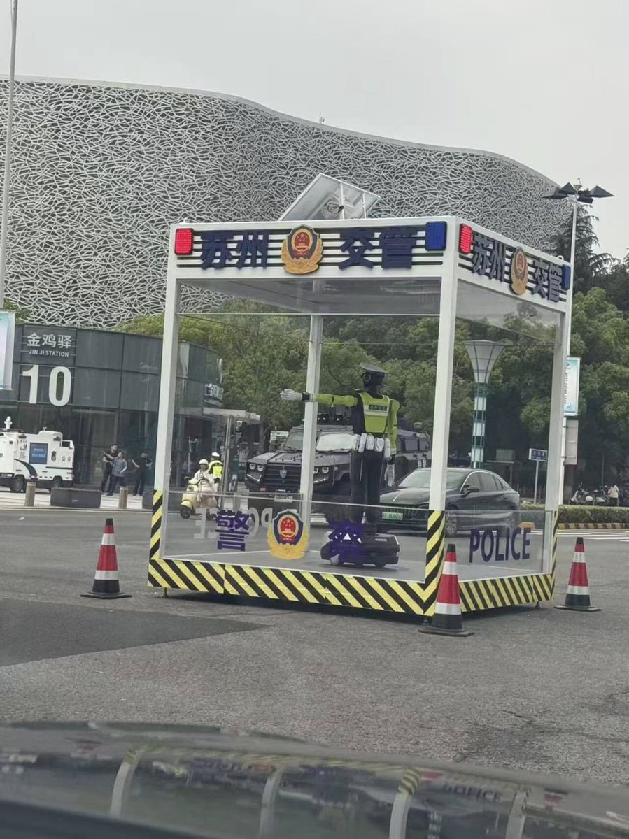 李老师不是你老师 tweet media