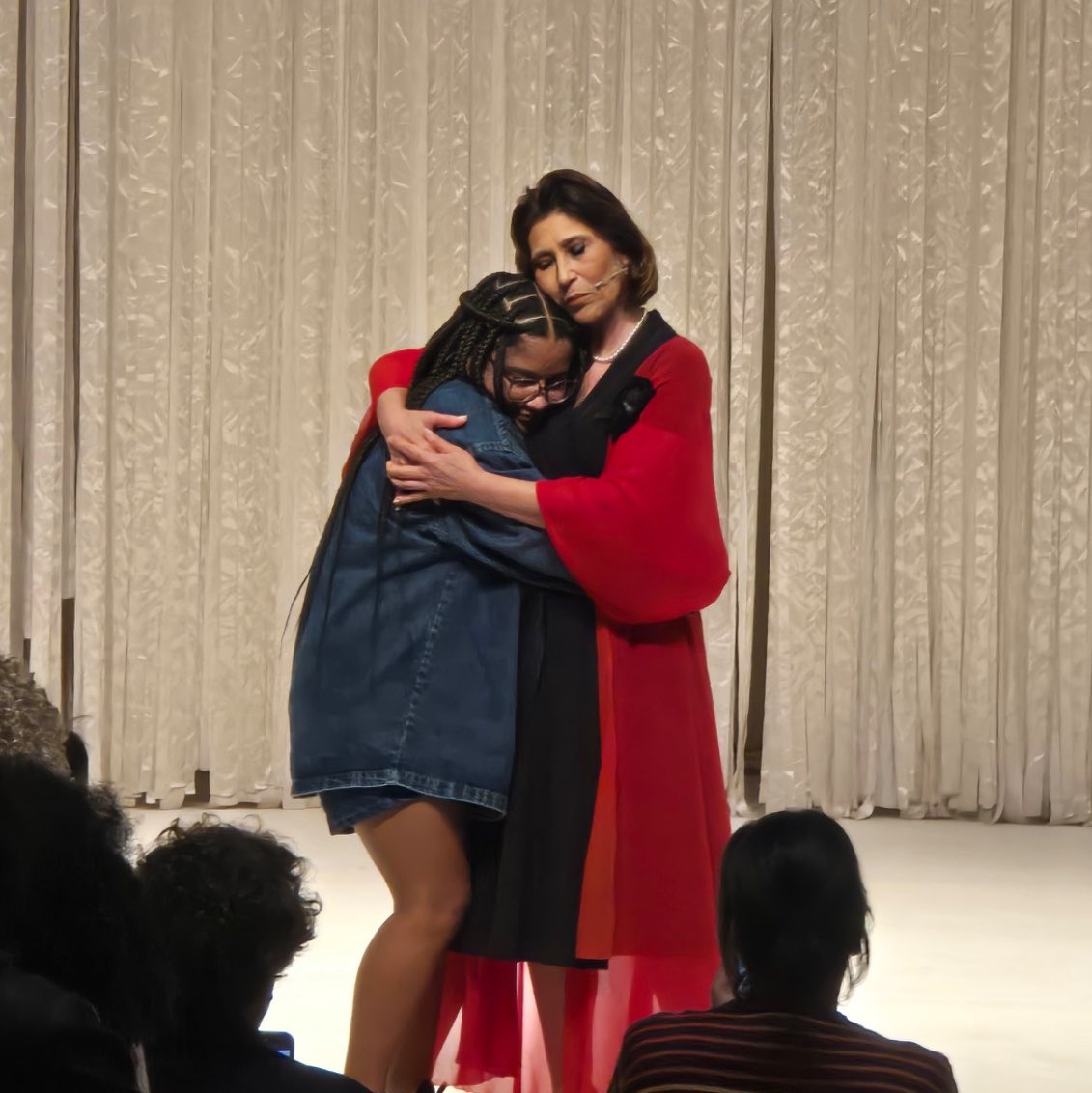 sabrina, aprendiz de feiticeira tweet media