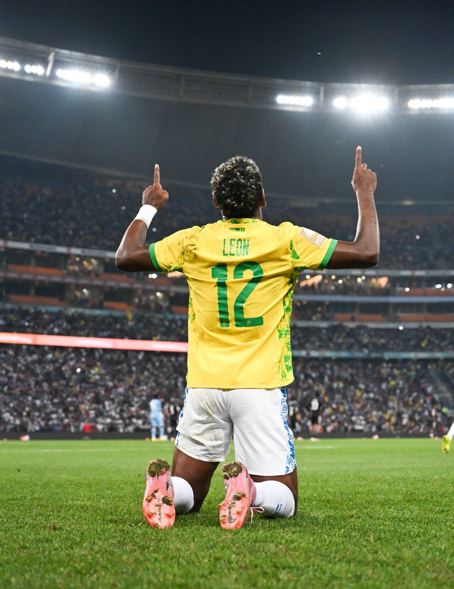 Ke Mopedi Thwii🇿🇦 tweet media