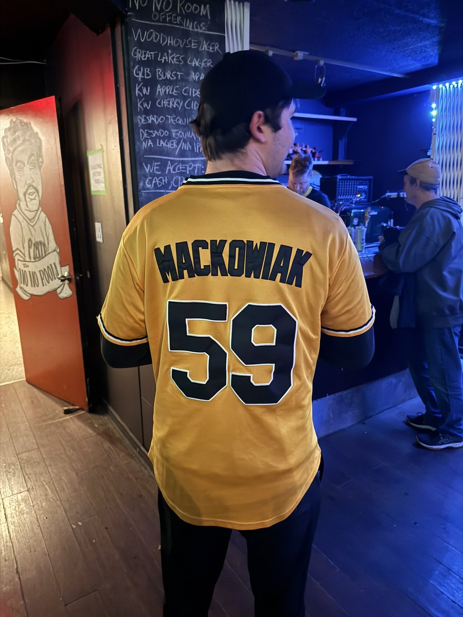 Scotty_M0's tweet photo. Elite jersey seen in Toronto 🔥 https://t.co/8tVzyp2n4Y