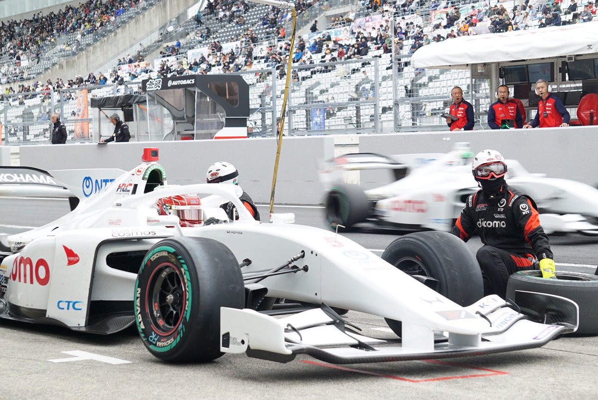 DOCOMO TEAM DANDELION RACING tweet media