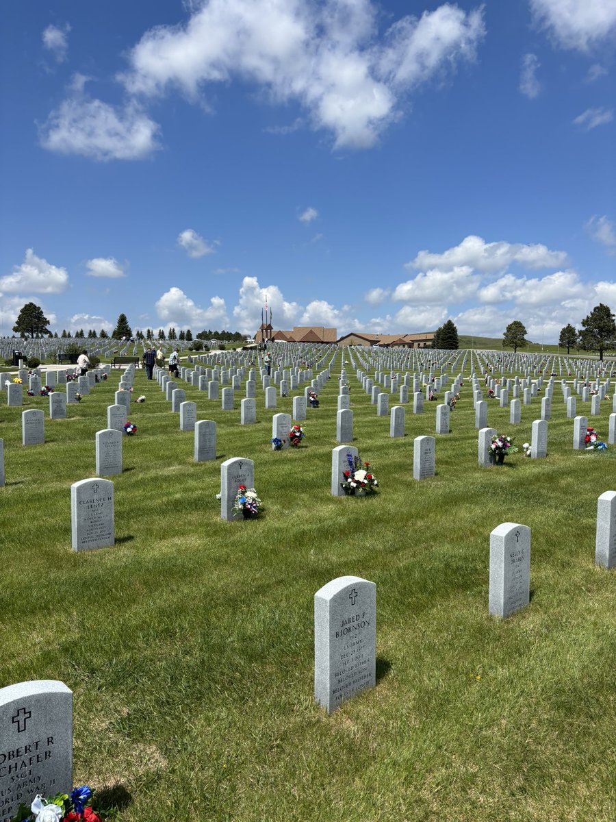 JonathanOkonek's tweet photo. On Memorial Day, we honor those service members who died for their country. And on Monday, we celebrate their sacrifices by remembering them and the family members they left behind.

So, on Monday, please take time to remember our fallen heroes, to pray for their families, and to pay tribute to the sacrifices they made.

And, if you have young children, during this three day weekend, teach them about the meaning of Memorial Day so that they are able to understand the sacrifices that others made so that they could live in peace.

#MemorialDay
#memorialdayweekend
#MemorialDay2026
#somegaveall