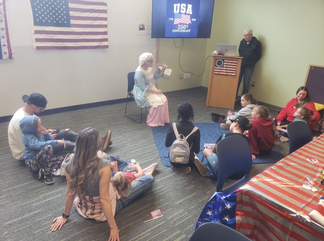 GarriottSarah's tweet photo. We had our 3rd fun day of, "Liberty at the Library" https://t.co/Z2zbPvsWYJ