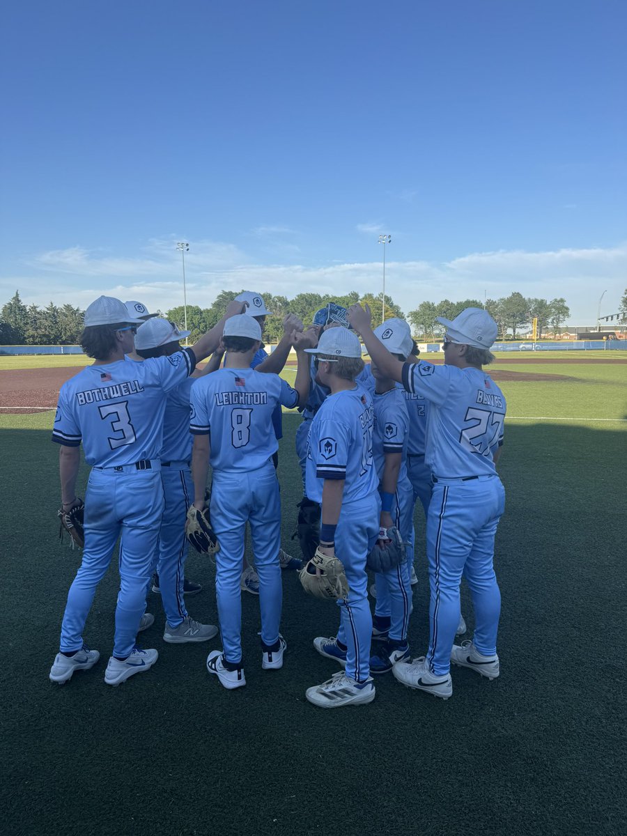 BattleBlue14u's tweet photo. What a night for baseball!  #LetsBattleBabyBlue @MillardUnited https://t.co/xJoA9RnCc0