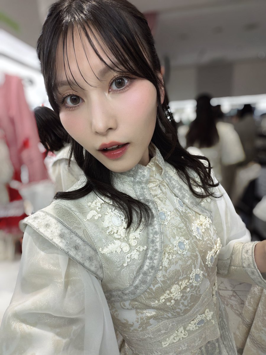 ごぱ様　福岡聖菜　生写真③ 福岡聖菜 | 明日はみおんの卒業コンサートなので、 エモ写真でも載せて
