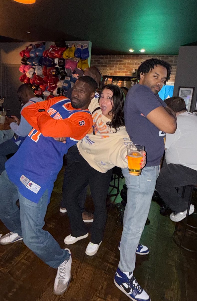 RebeccaChasen's tweet photo. HAVING FUN @KnickFilmSkool https://t.co/iFHsSZ0nuw