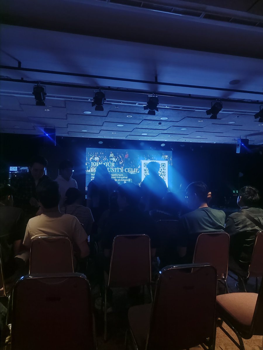 bittersugaro's tweet photo. happy sunday! https://t.co/500FlRABtN