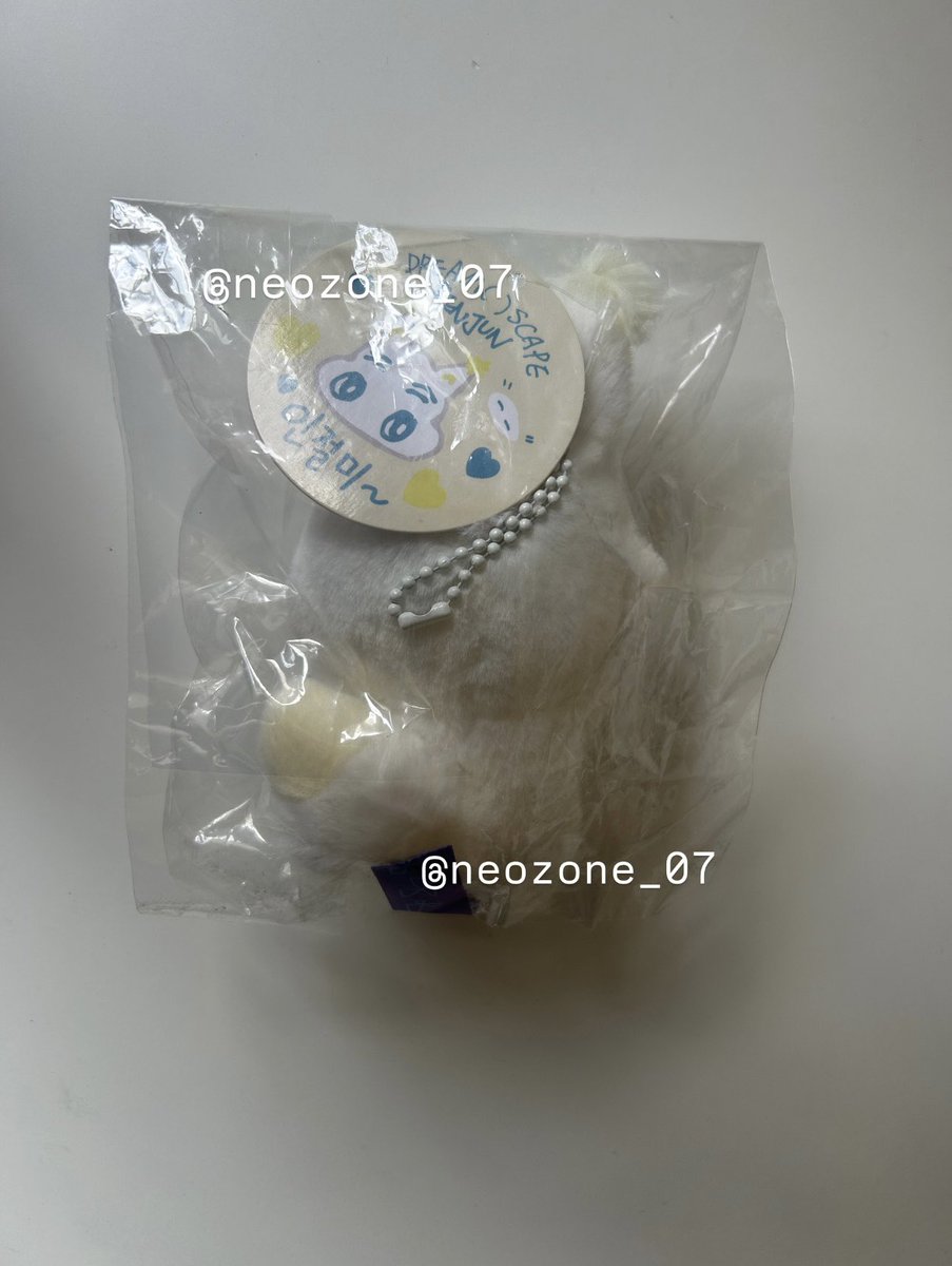 neozone_07's tweet photo. ( พร้อมส่ง ! ) 

♡⸝⸝⸝ magnet doll key ring / ตกต. อินจุน / อินจอลมี ได้แค่ตกต.นะคะ เคยเอาออกไปข้างนอก 2 ครั้งค่ะ  ราคา 950 รวมส่ง

ใครสนใจเดมมาได้เลยนะคะ 🦊
#ตลาดนัดnct #ตลาดนัดnctdream https://t.co/i4ISV2kZWD