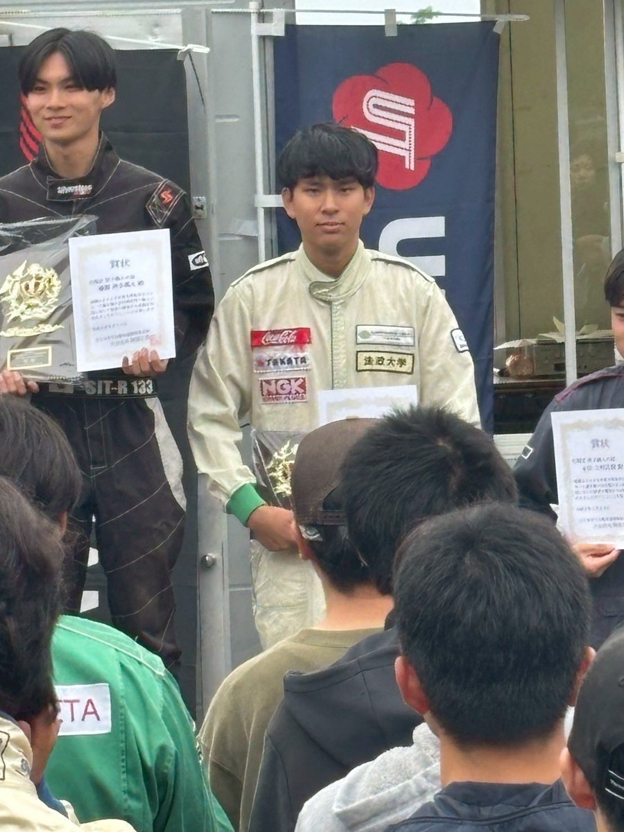 huac121's tweet photo. 【全関東ジムカーナ学生選手権大会結果報告】

��規定男子団体 6位

上林（4年生）3位表彰台！
相部（3年生）20位
宮下（2年生）19位

平素より弊部をご支援いただいております
協賛企業の皆様、ならびにOBOGの先輩方に、心より御礼申し上げます。
＃全関G
＃法政大学体育会自動車部
#HUAC https://t.co/ttuYdp5qTh