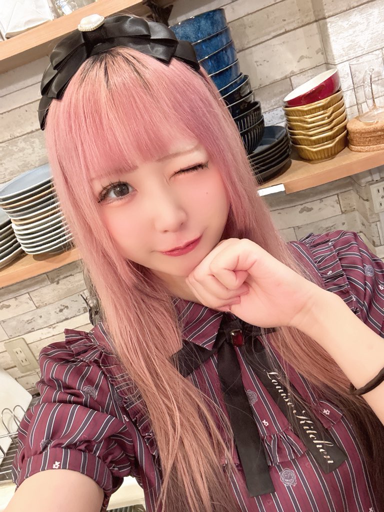 tozaki_touka's tweet photo. ルイーズろぐいんしました♡

とかぴコラボドリンク注文していただけますと限定ラミカプレゼント♡

17時までおまちしてます！ https://t.co/bi2ygxGcs4
