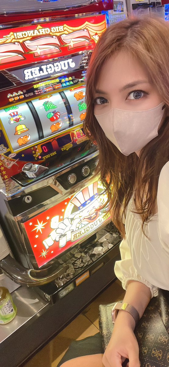 ニコル tweet media