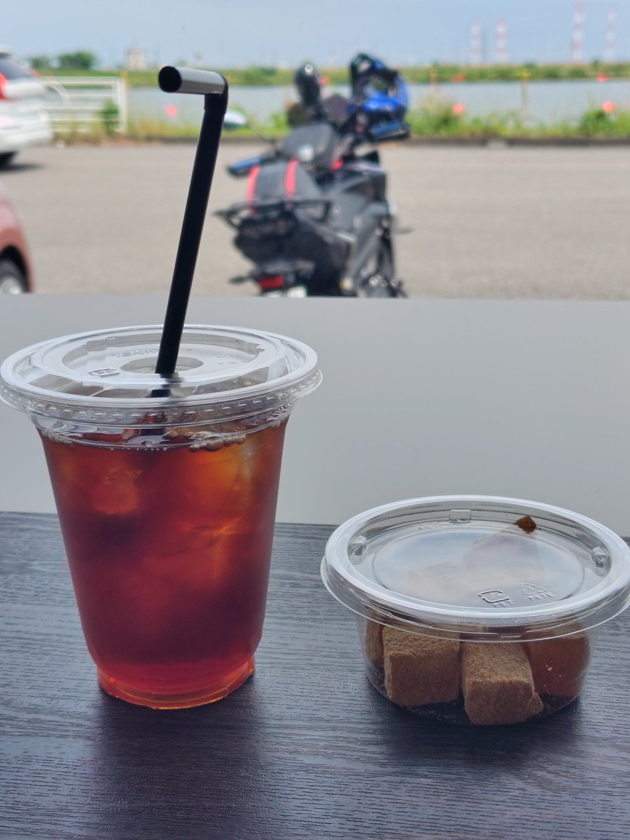 jintake0114's tweet photo. マイ・フェイバリットプレイスでQK☕#バイク日和 #揖斐川 #nocca https://t.co/BDYMoTB6YC